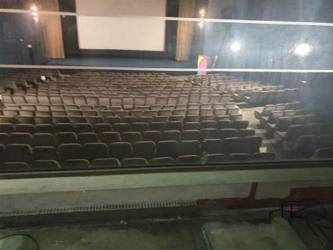 Cinema no Shopping + 7 lojas