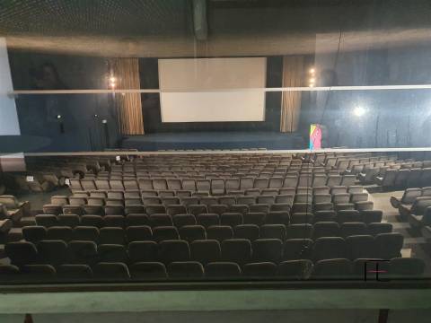 Cinema no Shopping + 7 lojas