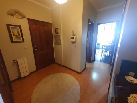Apartamento T3 Venda em Oliveira do Douro,Vila Nova de Gaia