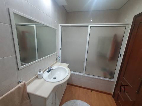 Apartamento T3 Venda em Oliveira do Douro,Vila Nova de Gaia