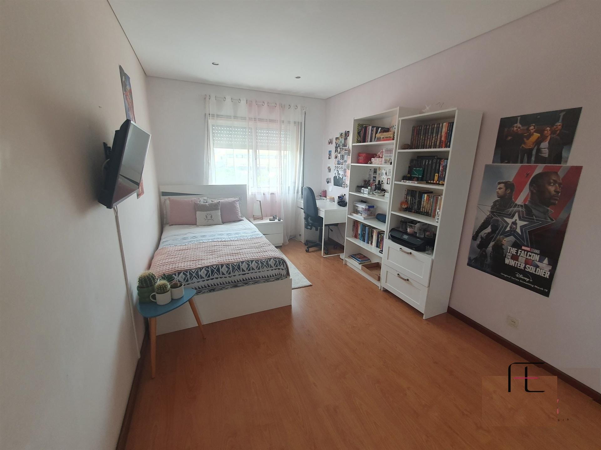 Apartamento T3 Venda em Oliveira do Douro,Vila Nova de Gaia