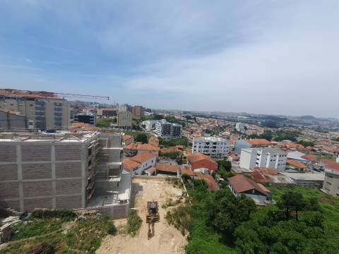 Apartamento T3 Venda em Oliveira do Douro,Vila Nova de Gaia