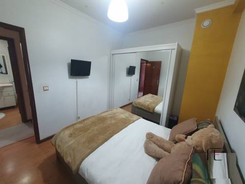 Apartamento T3 Venda em Oliveira do Douro,Vila Nova de Gaia