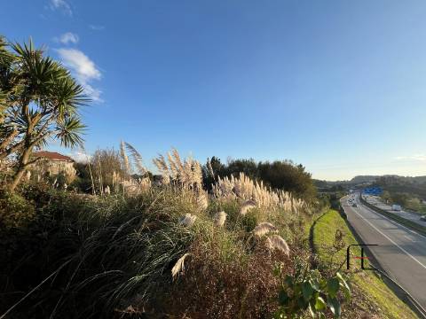Terreno Urbano  Venda em Vilar de Andorinho,Vila Nova de Gaia