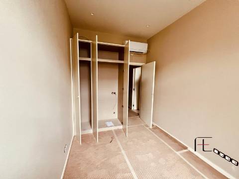 Apartamento T2 Venda em Lordelo do Ouro e Massarelos,Porto