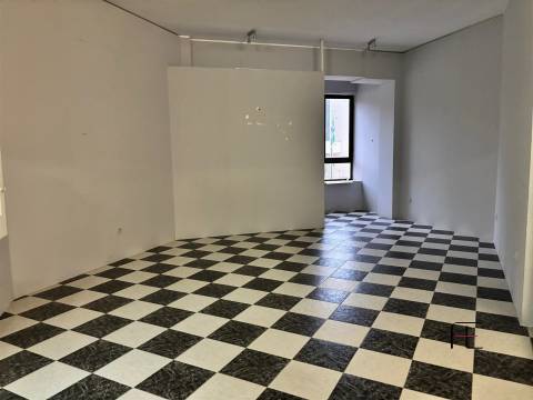 Loja  Venda em Rio Tinto,Gondomar