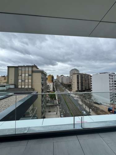 Apartamento T4 Venda em Mafamude e Vilar do Paraíso,Vila Nova de Gaia