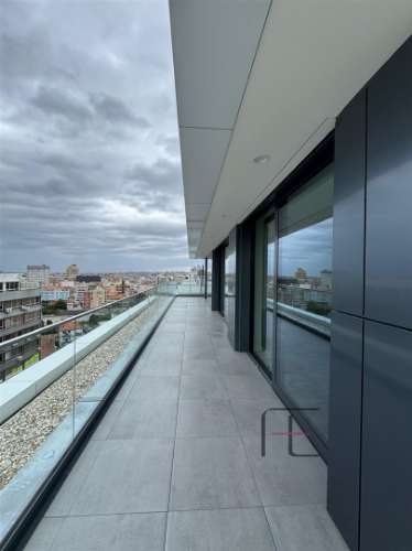 Apartamento T4 Venda em Mafamude e Vilar do Paraíso,Vila Nova de Gaia