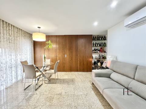 Apartamento T2+1 Venda em Mafamude e Vilar do Paraíso,Vila Nova de Gaia