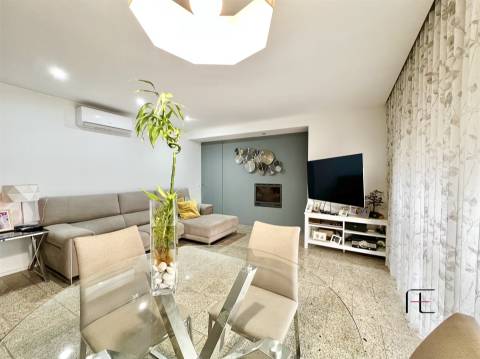 Apartamento T2+1 Venda em Mafamude e Vilar do Paraíso,Vila Nova de Gaia
