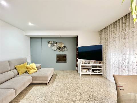 Apartamento T2+1 Venda em Mafamude e Vilar do Paraíso,Vila Nova de Gaia
