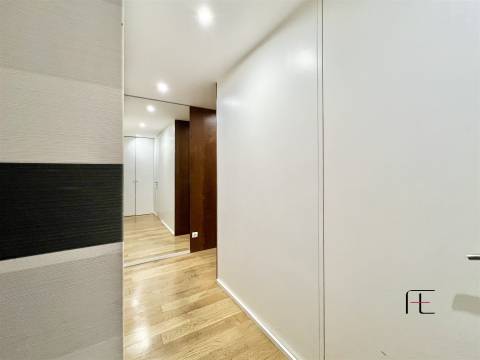 Apartamento T2+1 Venda em Mafamude e Vilar do Paraíso,Vila Nova de Gaia