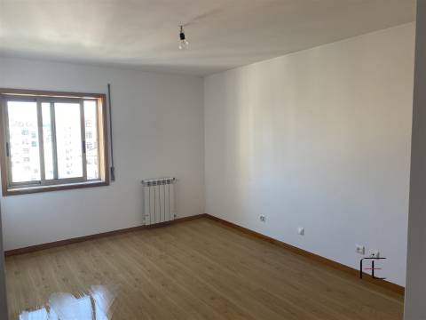Apartamento T2+1 Venda em Mafamude e Vilar do Paraíso,Vila Nova de Gaia