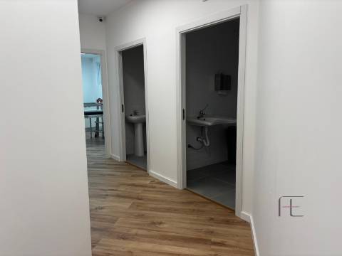 Loja  Venda em Mafamude e Vilar do Paraíso,Vila Nova de Gaia