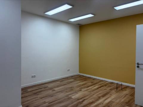 Loja  Arrendamento em Mafamude e Vilar do Paraíso,Vila Nova de Gaia