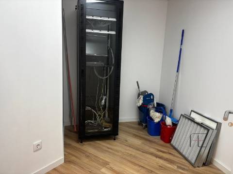 Loja  Arrendamento em Mafamude e Vilar do Paraíso,Vila Nova de Gaia