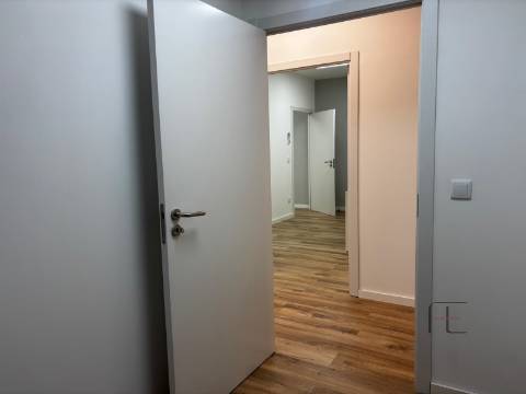 Loja  Arrendamento em Mafamude e Vilar do Paraíso,Vila Nova de Gaia