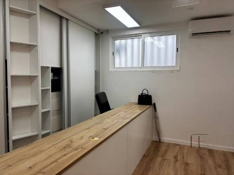 Loja  Arrendamento em Mafamude e Vilar do Paraíso,Vila Nova de Gaia