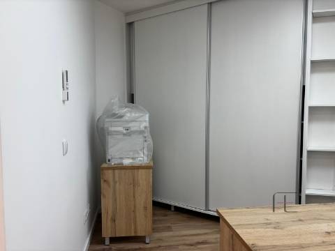 Loja  Arrendamento em Mafamude e Vilar do Paraíso,Vila Nova de Gaia