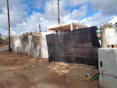 Moradia Geminada T3 Venda em Mozelos,Santa Maria da Feira