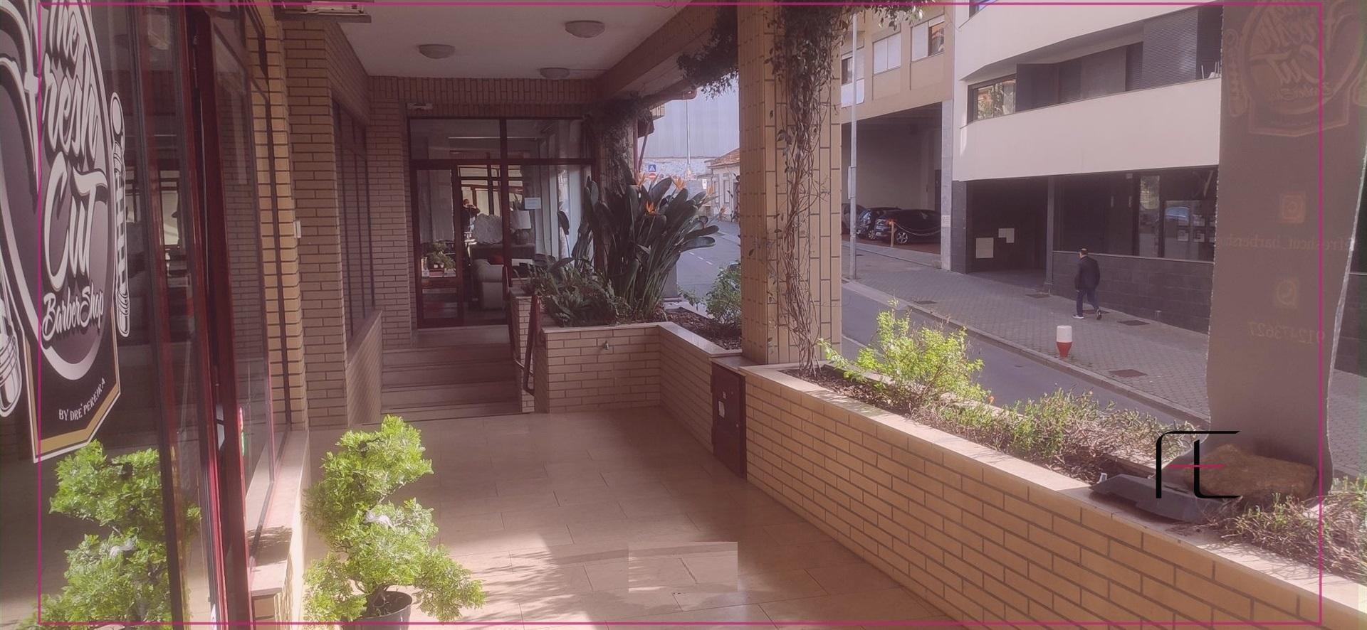 Escritório  Venda em Mafamude e Vilar do Paraíso,Vila Nova de Gaia