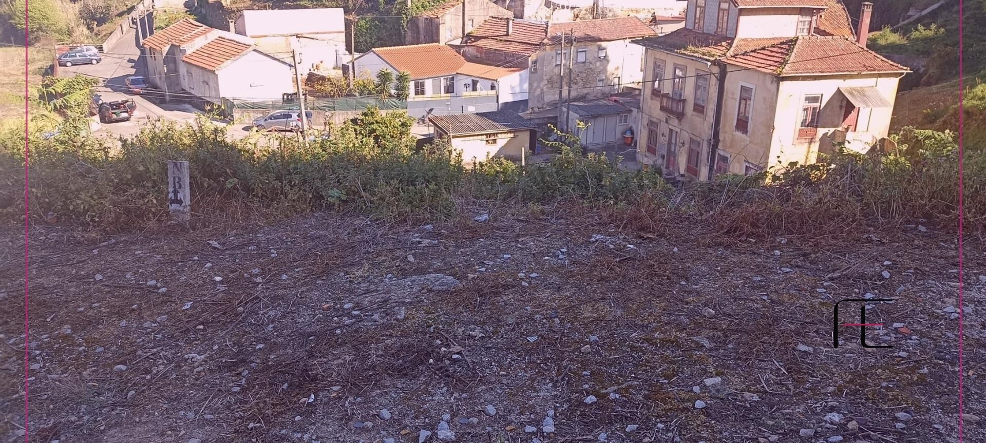 Terreno Urbano  Venda em Oliveira do Douro,Vila Nova de Gaia