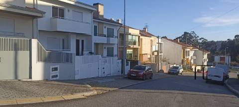 Terreno Urbano  Venda em Avintes,Vila Nova de Gaia