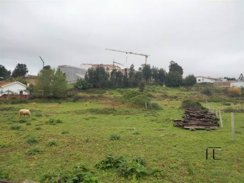 Terreno para 17 Moradias em Vilar do Paraíso – Projeto Aprovado