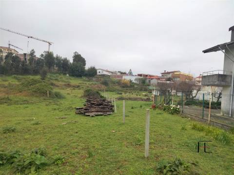 Terreno para 17 Moradias em Vilar do Paraíso – Projeto Aprovado