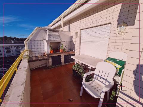 Apartamento T4 DUPLEX Venda em Moreira,Maia