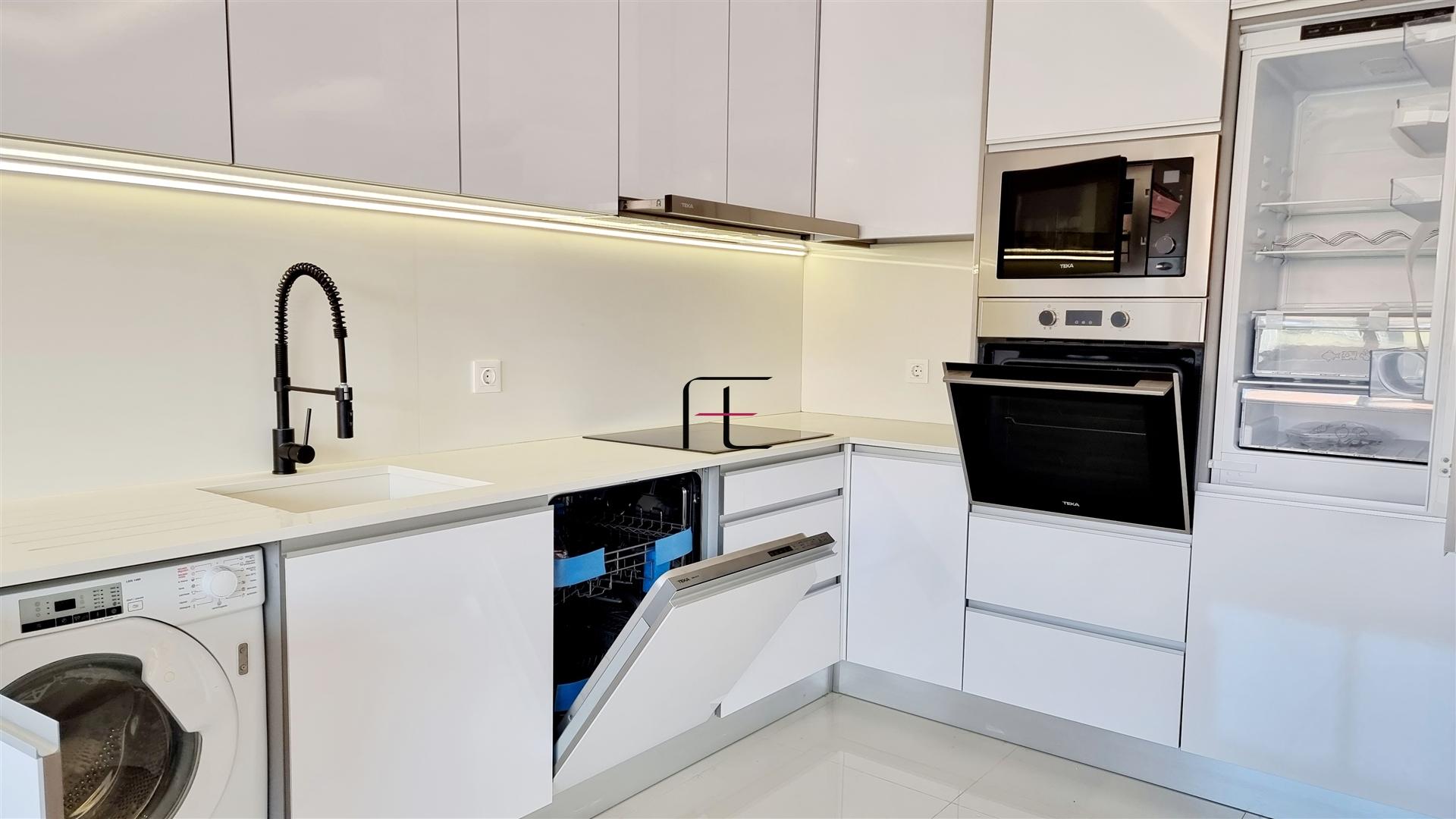 Apartamento T3 Venda em Ramalde,Porto