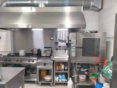 Investimento em Restaurante/Bar Moderno com Renda Vitalícia – Zona em Expansão