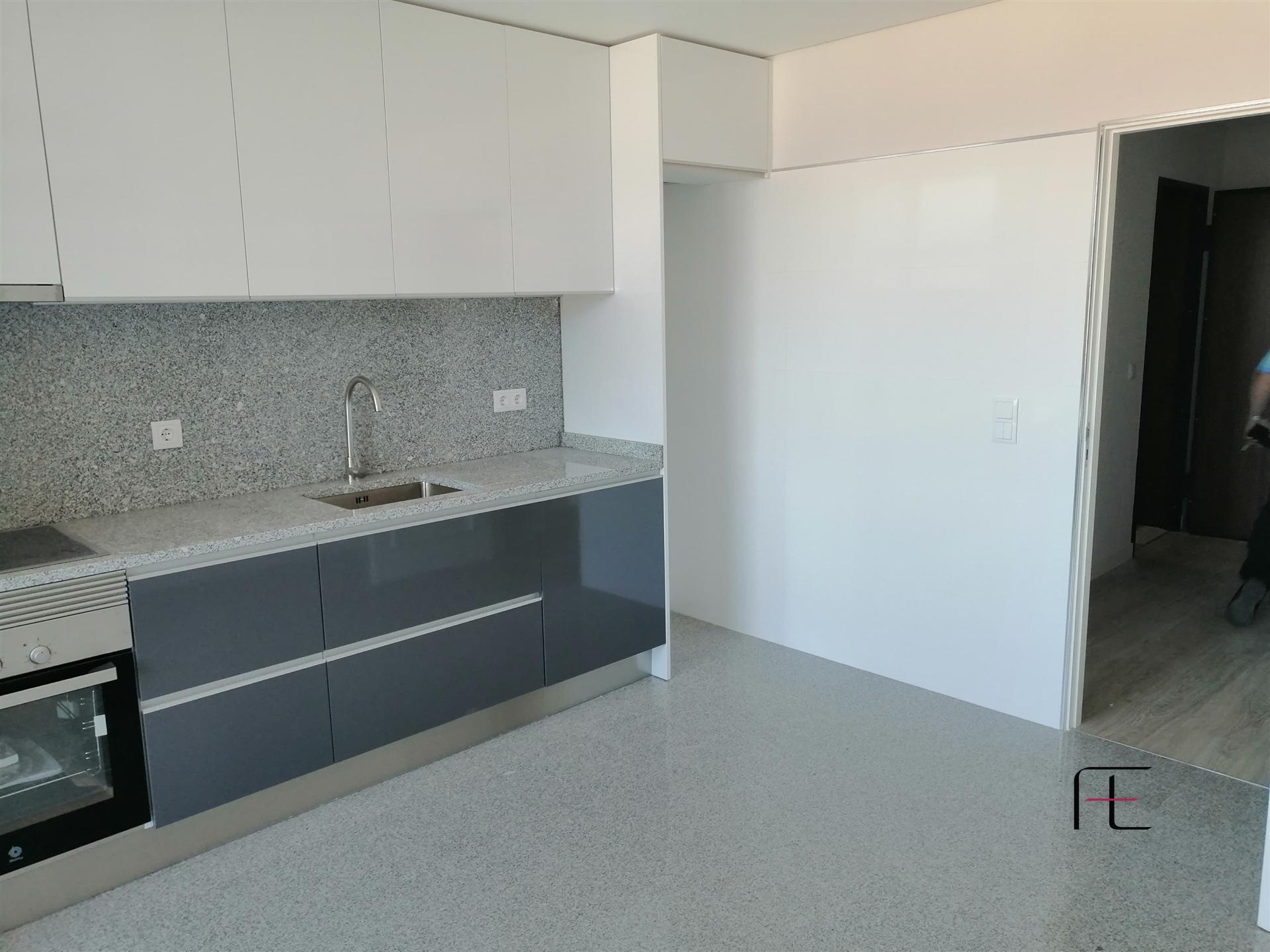 Apartamento T2 Venda em Avintes,Vila Nova de Gaia