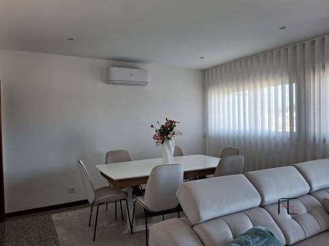 Apartamento T2 Venda em Gulpilhares e Valadares,Vila Nova de Gaia