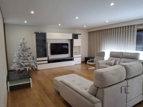 Moradia T3 Venda em Canidelo,Vila Nova de Gaia