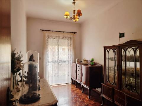 Moradia T4 Venda em Santa Marinha e São Pedro da Afurada,Vila Nova de Gaia