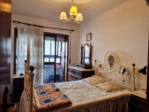 Moradia T4 Venda em Santa Marinha e São Pedro da Afurada,Vila Nova de Gaia