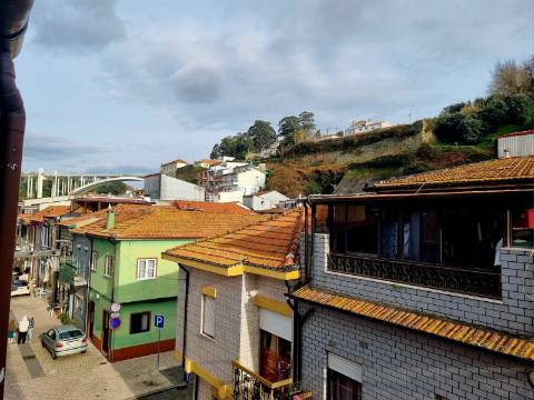 Moradia T4 Venda em Santa Marinha e São Pedro da Afurada,Vila Nova de Gaia