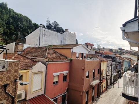 Moradia T4 Venda em Santa Marinha e São Pedro da Afurada,Vila Nova de Gaia