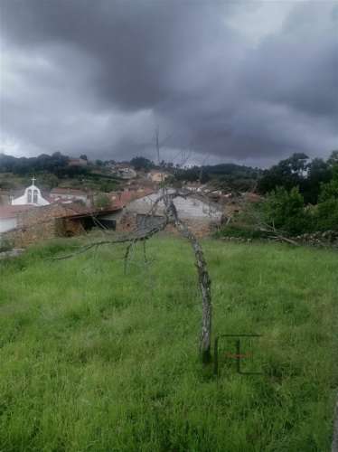 Moradia para Restaurar T3 Venda em Mogadouro, Valverde, Vale de Porco e Vilar de Rei,Mogadouro