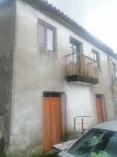 Moradia para Restaurar T3 Venda em Mogadouro, Valverde, Vale de Porco e Vilar de Rei,Mogadouro