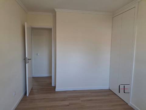 Apartamento T2 Venda em Rio Tinto,Gondomar