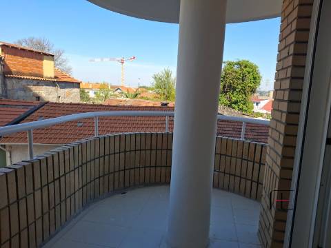 Apartamento T2 Venda em Rio Tinto,Gondomar