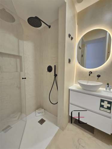 Apartamento T4 Venda em Cedofeita, Santo Ildefonso, Sé, Miragaia, São Nicolau e Vitória,Porto