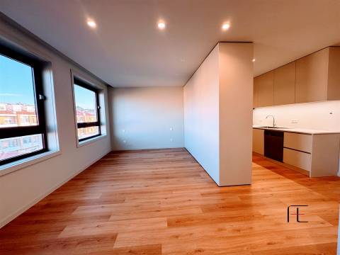 Apartamento T0 Venda em Mafamude e Vilar do Paraíso,Vila Nova de Gaia