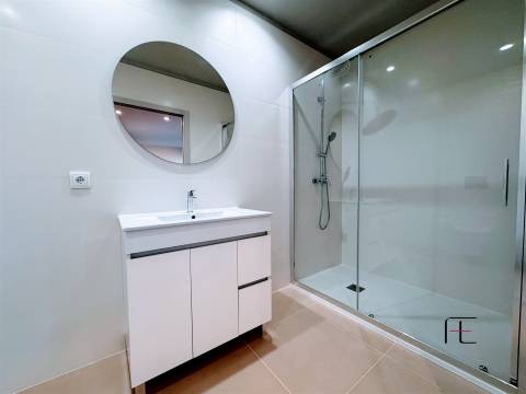 Apartamento T0 Venda em Mafamude e Vilar do Paraíso,Vila Nova de Gaia
