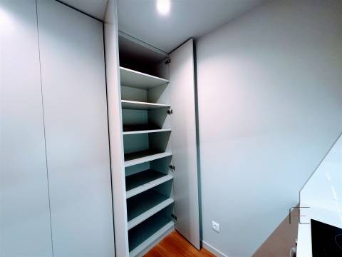 Apartamento T0 Venda em Mafamude e Vilar do Paraíso,Vila Nova de Gaia