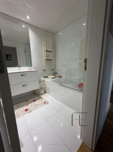 Apartamento T3 Venda em Matosinhos e Leça da Palmeira,Matosinhos