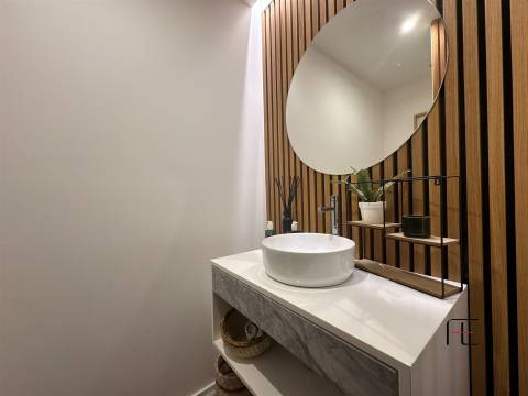 Apartamento T4 Venda em Matosinhos e Leça da Palmeira,Matosinhos