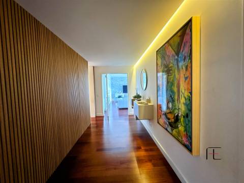 Apartamento T4 Venda em Matosinhos e Leça da Palmeira,Matosinhos